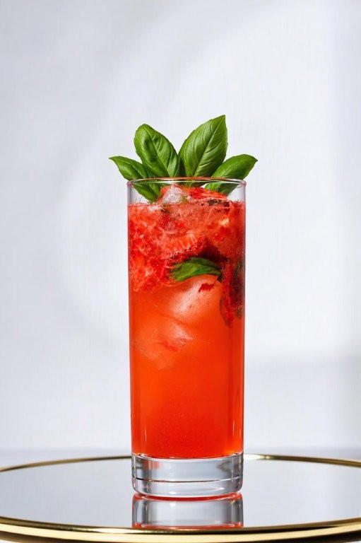 LINIE-red-jpg